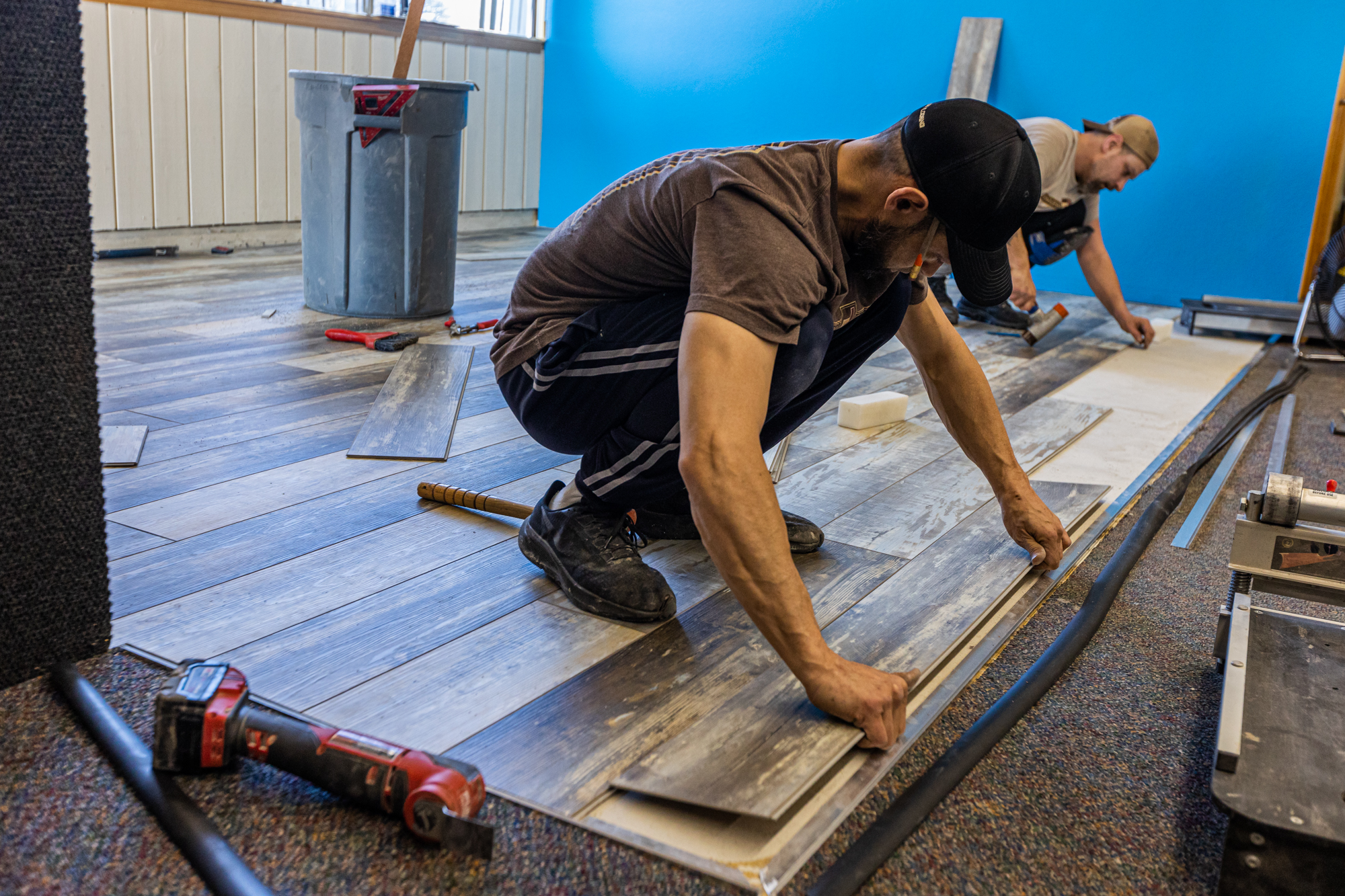 LVP flooring installers in Southeast Wisconsin