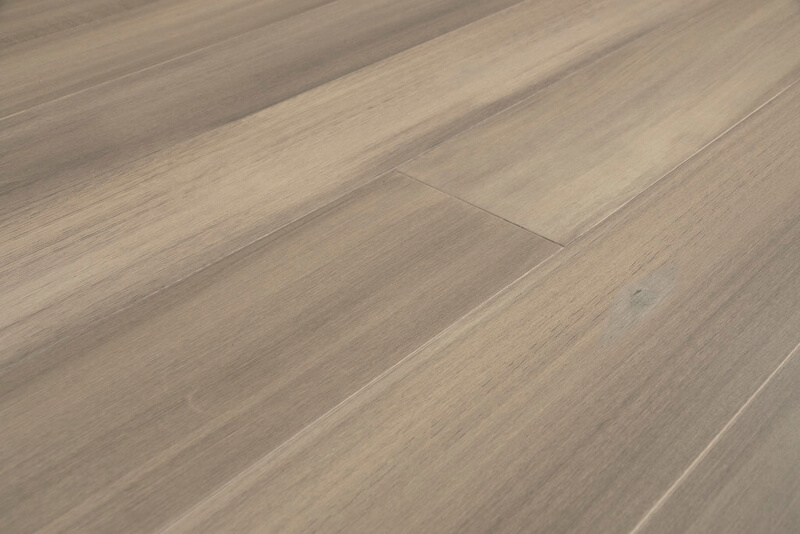 Newport Dunes Maple Flawless Flooring, Oyster Bay Pine Laminate Flooring